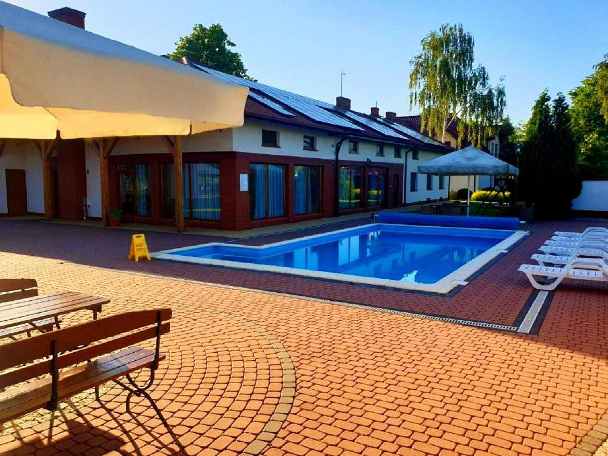 Osrodek Agroturystyczny Zacisze Villa Giewartow Exterior photo